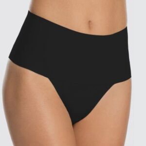 NWT SPANXsupersmooth Undie‑tectable® Thong XL Black NWT